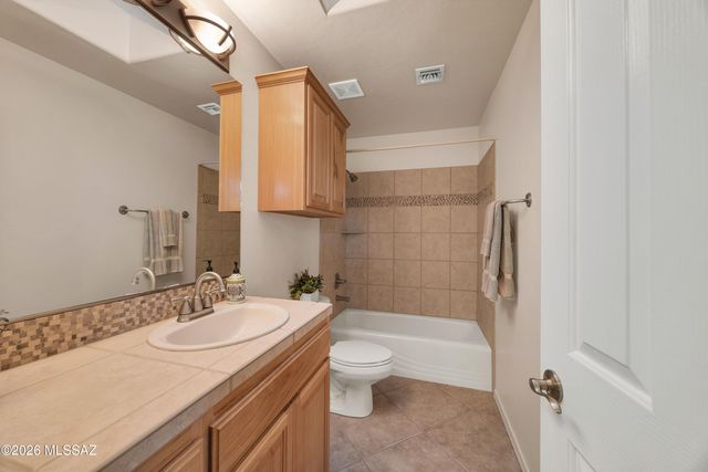 650 E Agave Drive, Tucson, AZ 85704