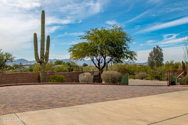 650 E Agave Drive, Tucson, AZ 85704
