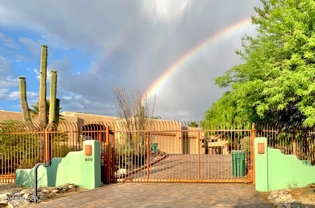 650 E Agave Drive, Tucson, AZ 85704