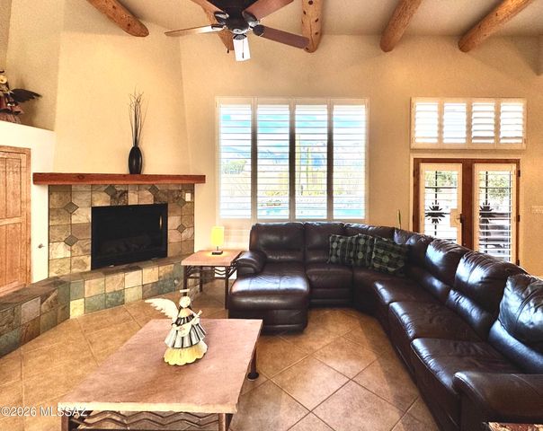 650 E Agave Drive, Tucson, AZ 85704