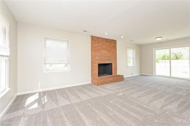 1118 English Street, Greensboro, NC 27401