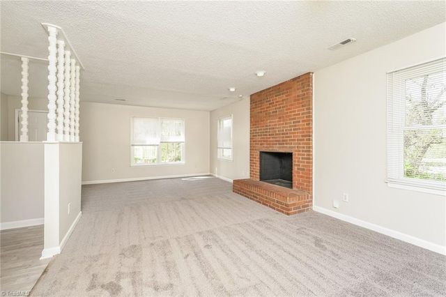 1118 English Street, Greensboro, NC 27401