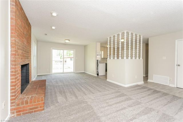 1118 English Street, Greensboro, NC 27401