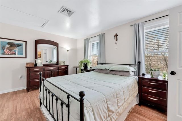 1 Marc Dr 1A-10, Plymouth, MA 02360