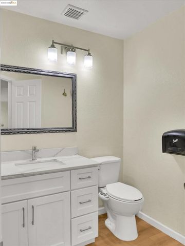 425 Sandy Hill Ct, Antioch, CA 94509