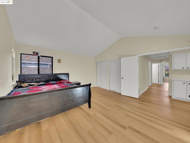 425 Sandy Hill Ct, Antioch, CA 94509