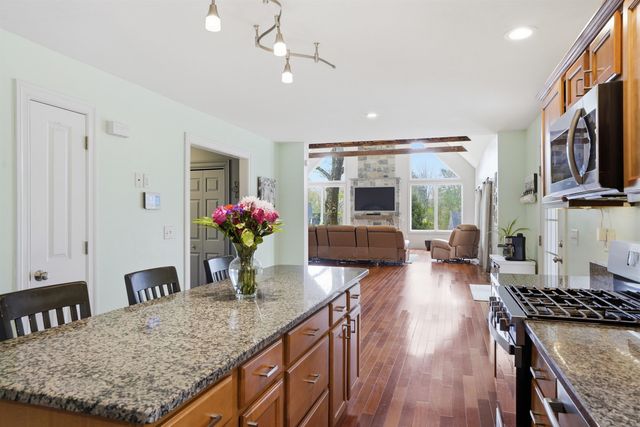 29 Overlook Drive, Newfields, NH 03856