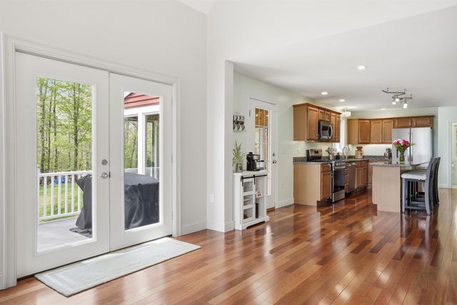 29 Overlook Drive, Newfields, NH 03856