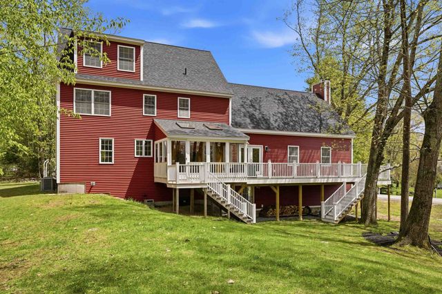 29 Overlook Drive, Newfields, NH 03856