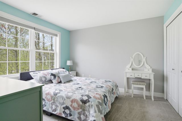 29 Overlook Drive, Newfields, NH 03856