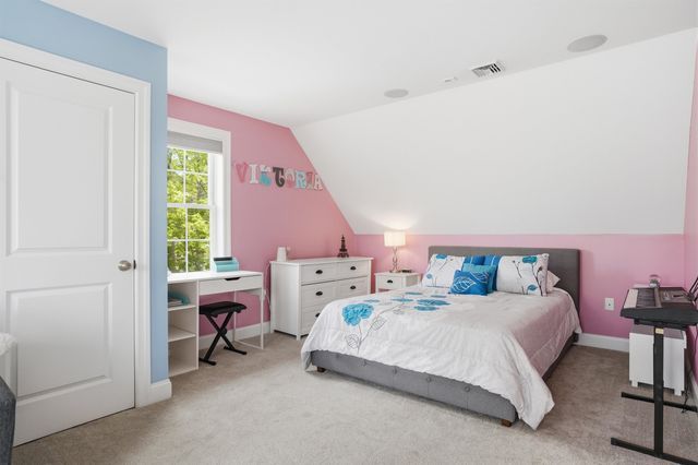 29 Overlook Drive, Newfields, NH 03856