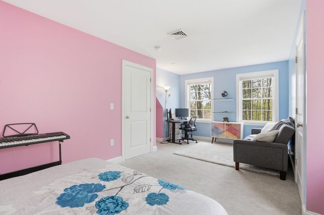 29 Overlook Drive, Newfields, NH 03856