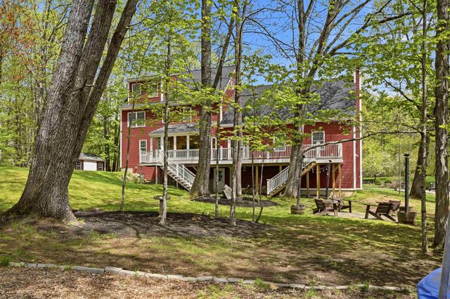 29 Overlook Drive, Newfields, NH 03856