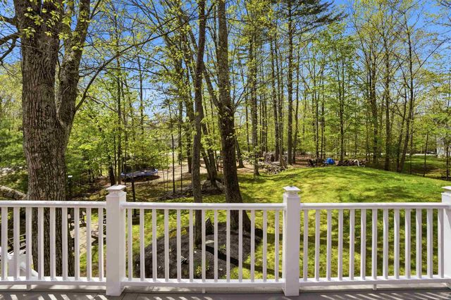 29 Overlook Drive, Newfields, NH 03856