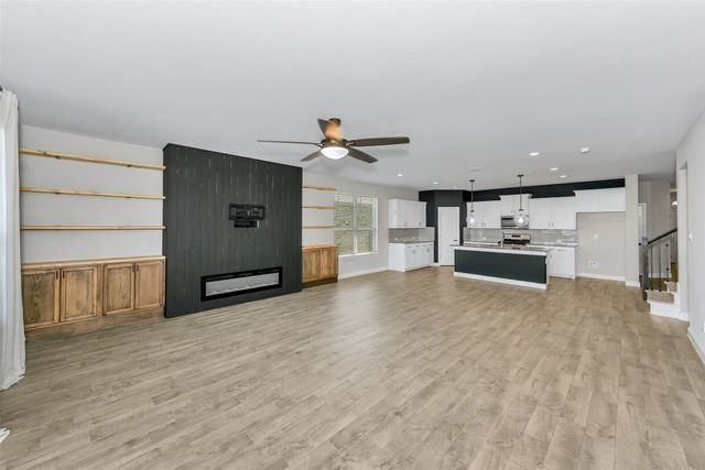 11524 Leeson Street, Fort Worth, TX 76052