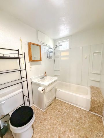 115 Steen, La Junta, CO 81050