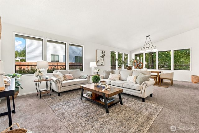 24270 229th Avenue SE, Maple Valley, WA 98038