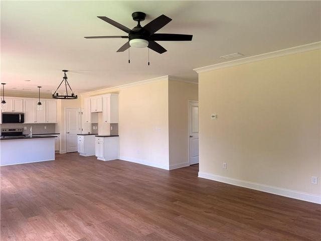 5201 Mulberry Street, Flowery Branch, GA 30542