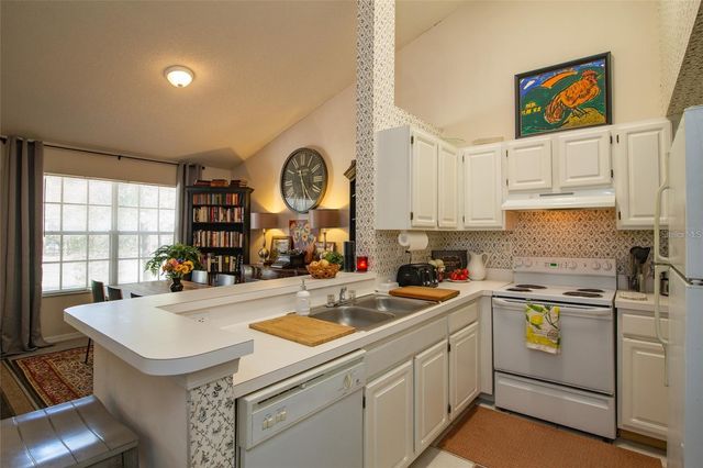 10000 SW 52ND AVENUE 104, Gainesville, FL 32608