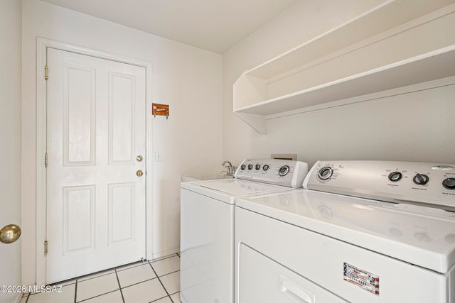 4350 W Flying Diamond Drive, Tucson, AZ 85742