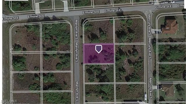 911 Marilyn AVE S, Lehigh Acres, FL 33974