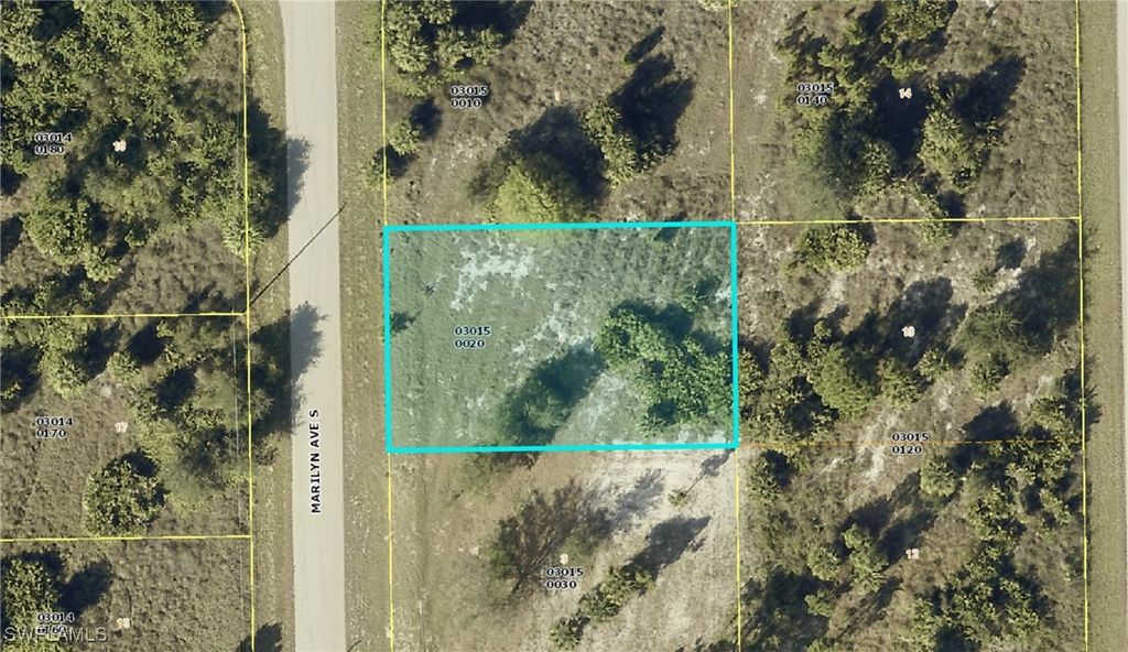 911 Marilyn AVE S, Lehigh Acres, FL 33974
