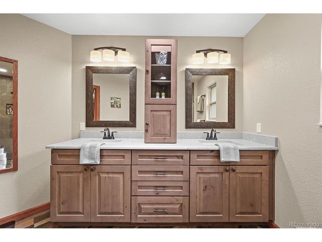 13540 Deer Ridge Way, Larkspur, CO 80118