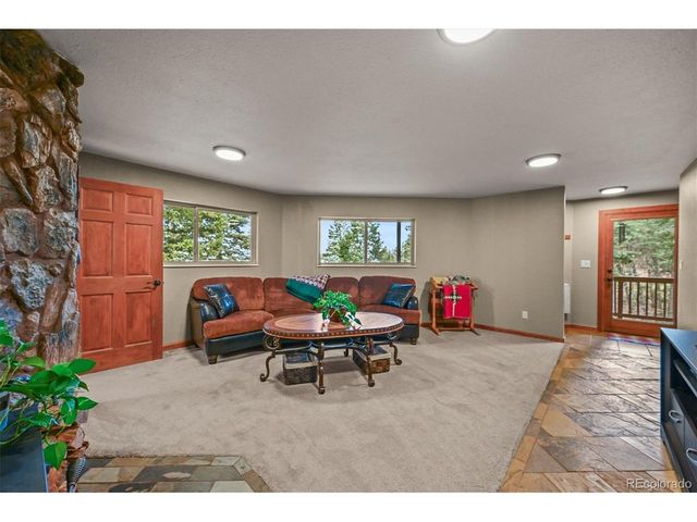 13540 Deer Ridge Way, Larkspur, CO 80118