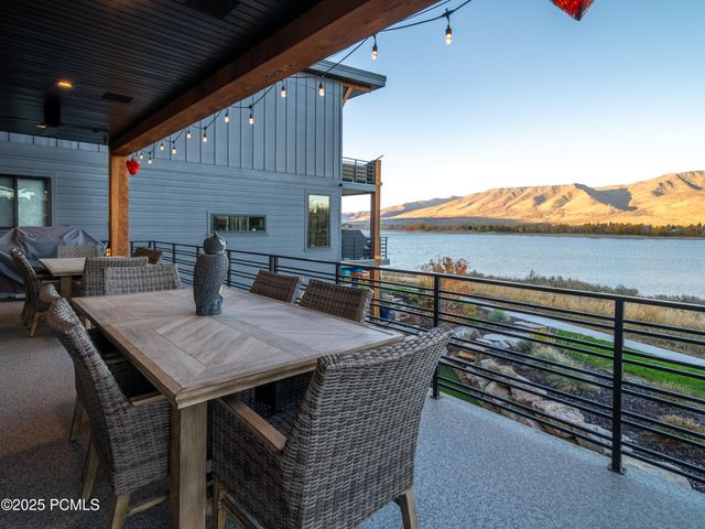 6384 E 725 S 49, Huntsville, UT 84317