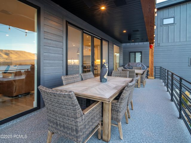 6384 E 725 S 49, Huntsville, UT 84317