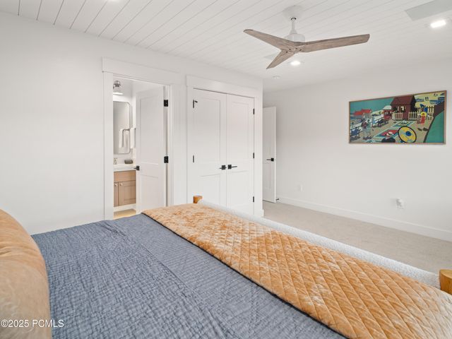 6384 E 725 S 49, Huntsville, UT 84317