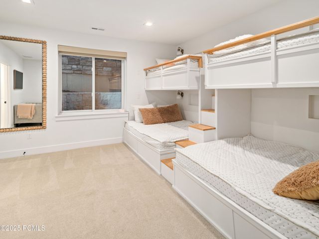 6384 E 725 S 49, Huntsville, UT 84317
