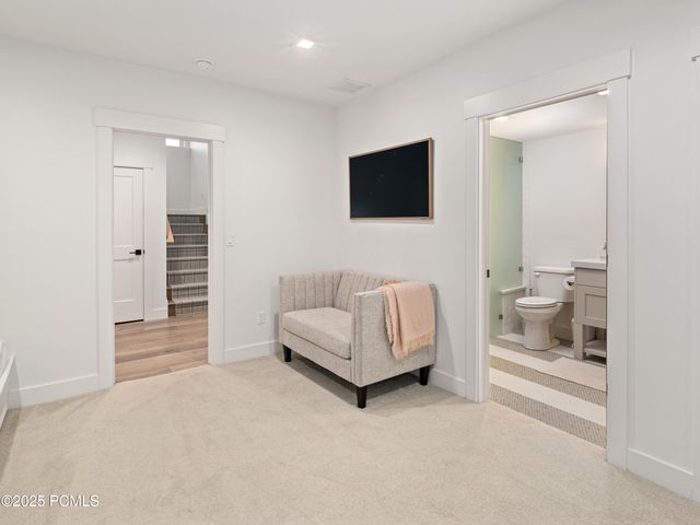 6384 E 725 S 49, Huntsville, UT 84317