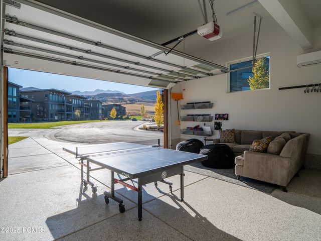 6384 E 725 S 49, Huntsville, UT 84317