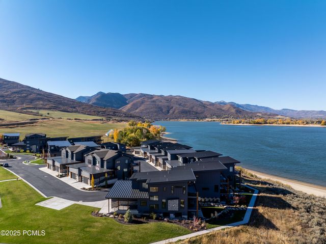 6384 E 725 S 49, Huntsville, UT 84317
