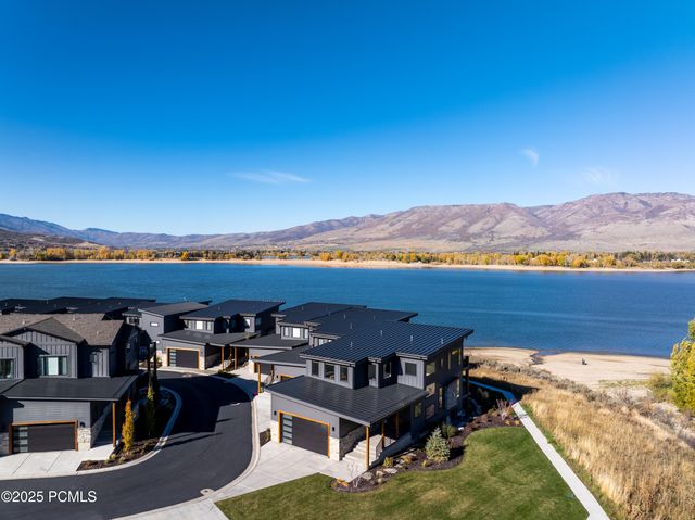 6384 E 725 S 49, Huntsville, UT 84317