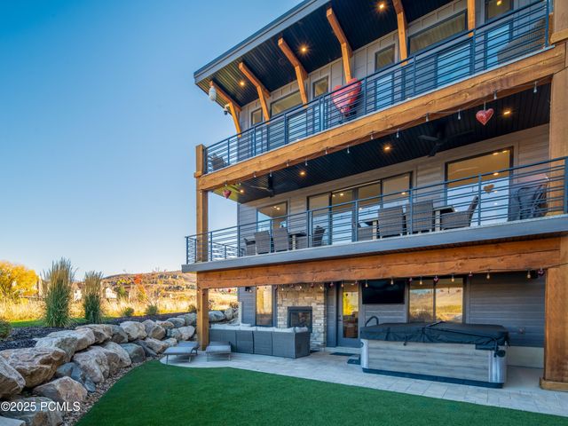 6384 E 725 S 49, Huntsville, UT 84317