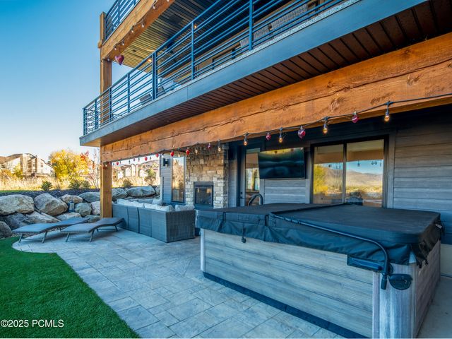 6384 E 725 S 49, Huntsville, UT 84317