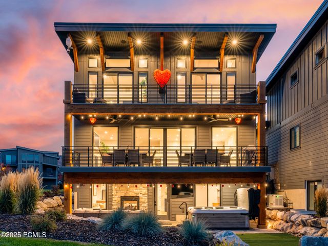 6384 E 725 S 49, Huntsville, UT 84317