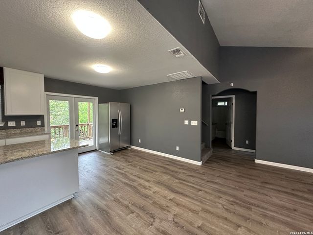 507 Scenic Run, Canyon Lake, TX 78133