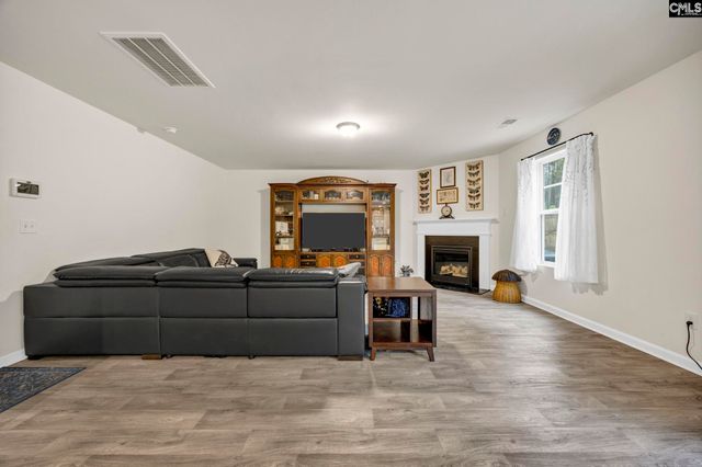 169 Carriagebrook Circle, Camden, SC 29020