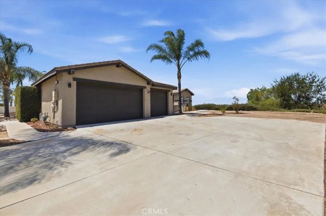 17008 Birch Hill Road, Riverside, CA 92504