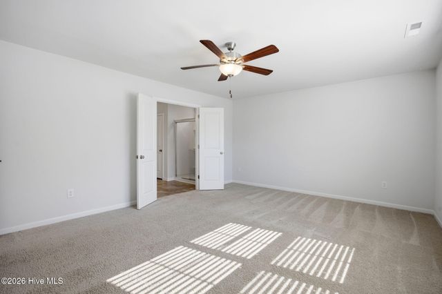 130 Plumtree Lane, Castle Hayne, NC 28429