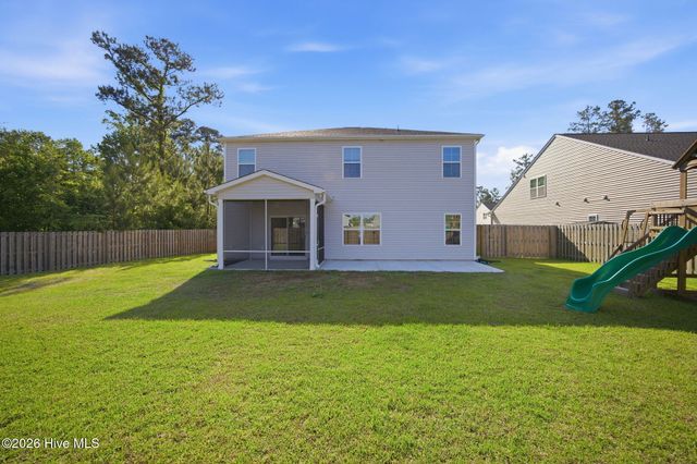 130 Plumtree Lane, Castle Hayne, NC 28429