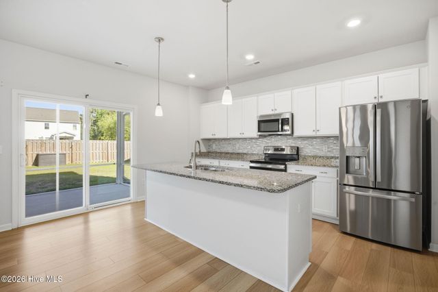 130 Plumtree Lane, Castle Hayne, NC 28429