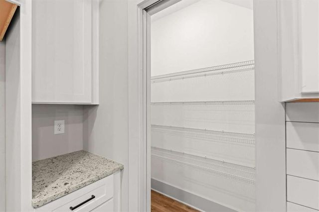 129 Deer Park Drive, Carrollton, GA 30116