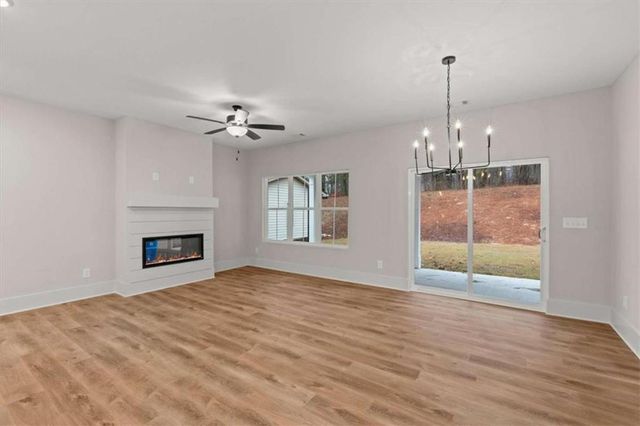 129 Deer Park Drive, Carrollton, GA 30116