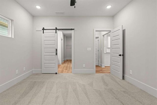 129 Deer Park Drive, Carrollton, GA 30116