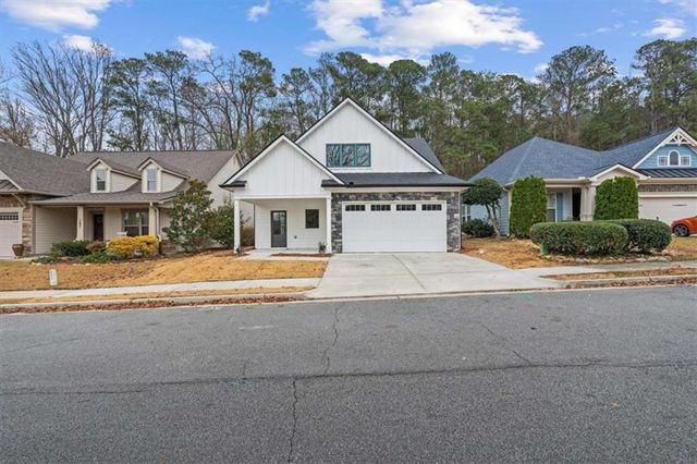 129 Deer Park Drive, Carrollton, GA 30116