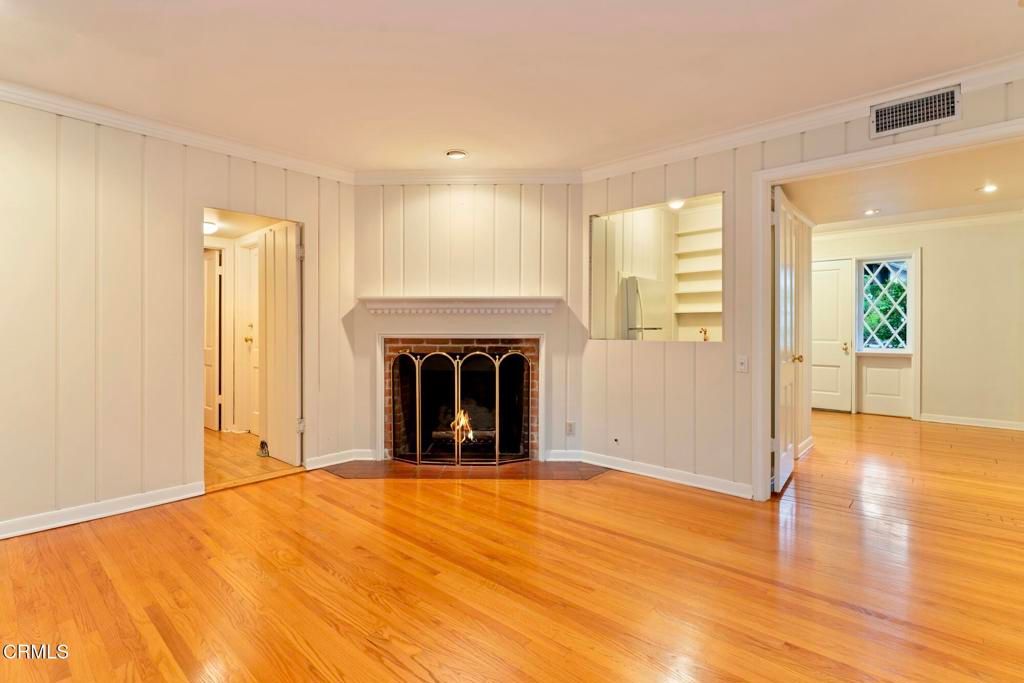 Image 14 of property listing at 1650 Knollwood Drive, Pasadena, CA 91103
